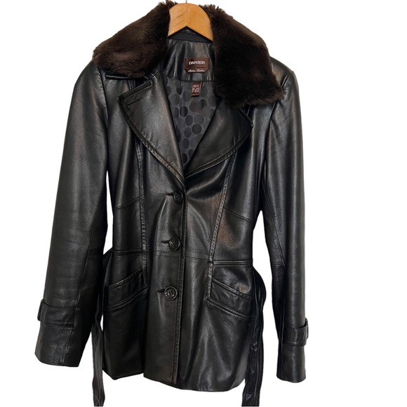 ⭐️ Danier Italian Leather Trench Jacket  Black Lightweight Fur Collar Size XS - Picture 4 of 17
